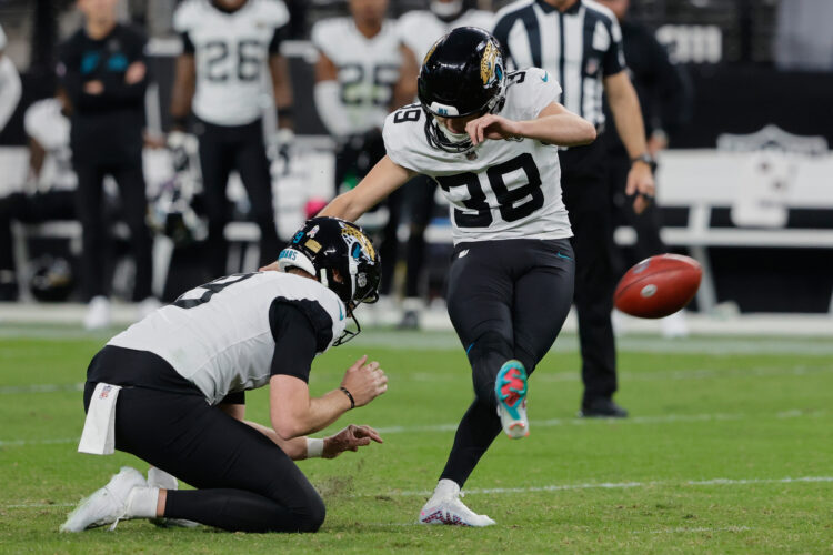 NFL ROUNDUP: Record 68-yard Field Goal by Cam Little Helps Jaguars Top Raiders 30